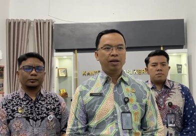Kantor Imigrasi Kelas II Non TPI Kerinci resmi membentuk empat Desa Binaan Imigrasi di wilayah Kabupaten Kerinci dan Kabupaten Merangin pada Selasa (21/4/2026). Langkah ini merupakan upaya preventif dalam menekan angka Pekerja Migran Indonesia (PMI) nonprosedural. (Foto: IST/Dewi Yulianti)