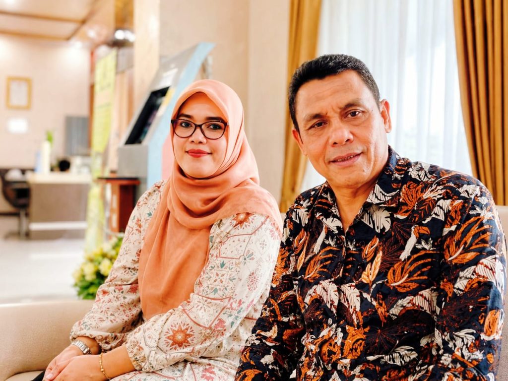 Tim kuasa hukum Jamaluddin Lubis menilai putusan perkara tindak pidana ringan (tipiring) oleh Pengadilan Negeri (PN) Pekanbaru cacat hukum. Putusan tersebut dijatuhkan tanpa kehadiran terdakwa pada Selasa (21/4/2026), meskipun permohonan penundaan sidang telah diajukan secara resmi. (Foto: Weny Friaty)