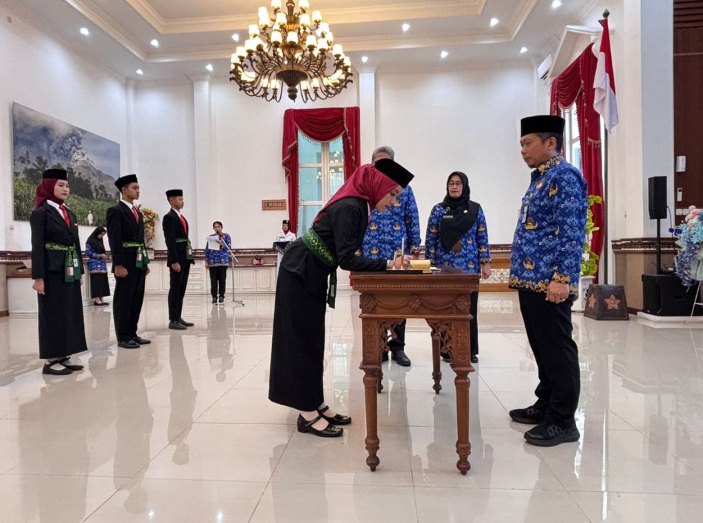 Badan Pembinaan Ideologi Pancasila (BPIP) mengangkat Pelaksana Duta Pancasila Paskibraka Indonesia (DPPI) Kabupaten Boyolali masa bakti 2026-2030, Senin (27/4/2026). (Foto: Pemkab Boyolali)