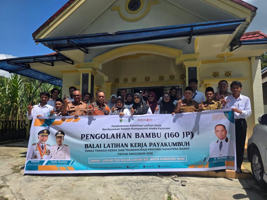 Sebanyak 16 warga setempat terpilih untuk mengikuti pelatihan intensif pengolahan bambu selama 20 hari ke depan, Senin (27/4/2026). (Foto: IST/Novrianto)