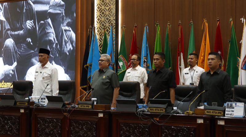 Dewan Perwakilan Rakyat Daerah (DPRD) Sumatera Barat menegaskan komitmennya untuk mengawal ketat upaya peningkatan Pendapatan Asli Daerah (PAD). Fokus utama pengawasan tahun 2026 ini diarahkan pada sektor Pajak Air Permukaan (PAP). (Foto: IST/Novrianto)