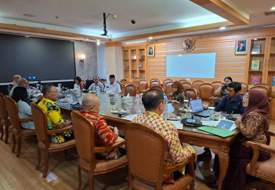 Pegawai Pemerintah dengan Perjanjian Kerja (PPPK) di Kabupaten Belitung Timur (Beltim) akan diperpanjang. Kepastian ini ditegaskan langsung oleh Bupati Beltim, Kamarudin Muten, usai melakukan serangkaian koordinasi di Jakarta pada Rabu (29/4/2026). (Foto: IST/Imran Elfanani)