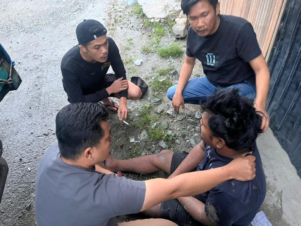 Tim Opsnal Satresnarkoba Polres Kerinci kembali membuktikan komitmennya dalam memberantas peredaran gelap narkotika di wilayah hukumnya. Seorang pria berinisial RA (29) berhasil diringkus karena diduga kuat menjadi bagian dari jaringan pengedar sabu dan ekstasi lintas kota, Sabtu (2/5/2026). (Foto: IST/Dewi Yulianti)