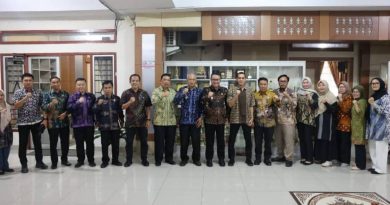 Wali Kota Sungai Penuh, Alfin, bersama Wakil Wali Kota, Azhar Hamzah, menyambut langsung kedatangan Tim Pemeriksaan BPK Perwakilan Provinsi Jambi, Kamis (7/5/2026). (Foto: Diskominfosta Sungai Penuh)