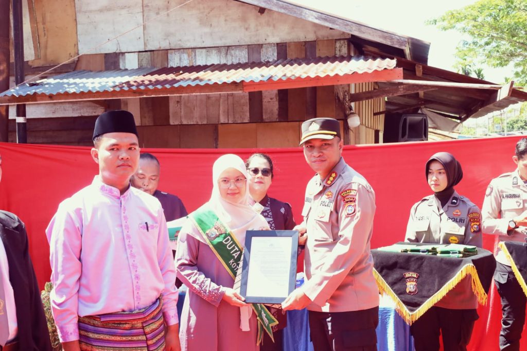 Polresta Pekanbaru resmi meluncurkan Kampung Tangguh Anti Narkoba ke-III yang berlokasi di Kelurahan Meranti Pandak, Kecamatan Rumbai, Jum'at (8/5/2026). (Foto: Humas Polresta Pekanbaru)