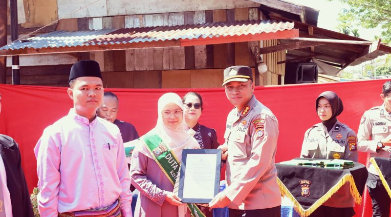 Polresta Pekanbaru resmi meluncurkan Kampung Tangguh Anti Narkoba ke-III yang berlokasi di Kelurahan Meranti Pandak, Kecamatan Rumbai, Jum'at (8/5/2026). (Foto: Humas Polresta Pekanbaru)