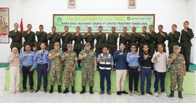 PT Bukit Asam (Persero) Tbk (PTBA), anggota Holding Industri Pertambangan MIND ID, resmi menutup kegiatan Pembinaan Mental dan Fisik (Bintalsik) bagi siswa Basic Mechanic Course Ring 1. Kegiatan ini dilaksanakan di Rindam II/Sriwijaya pada Senin (11/5/2026). (Foto: Humas PTBA)