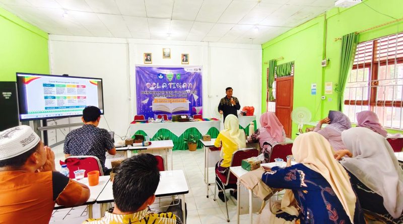 SMA Negeri 1 Gaung, Indragiri Hilir (Inhil), terus berupaya meningkatkan kualitas tenaga pendidiknya melalui langkah nyata. Selama tiga hari, mulai 8 hingga 10 Mei 2026, sekolah ini menggelar Workshop Peningkatan Kompetensi Guru untuk Memperkuat Literasi. (Foto: Humas SMAN 1 Gaung)