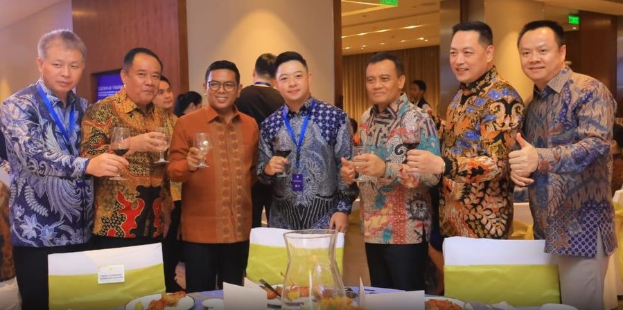 Wakil Gubernur Sumatera Selatan (Sumsel), H. Cik Ujang, menghadiri jamuan makan malam formal di ibu kota yang bertajuk Pertukaran Tokoh Politik Tiongkok–Indonesia Program DBA Angkatan XII CKGBSP yang berlangsung di The Residence ONFIVE, Hotel Grand Hyatt Jakarta, Jumat (22/5/2026) malam. (Foto: Pemprov Sumsel)