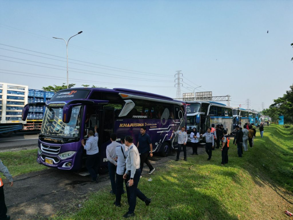 Kementerian Perhubungan melalui Direktorat Jenderal Perhubungan Darat memperketat pengawasan keselamatan transportasi menjelang libur panjang Hari Raya Iduladha 1447 Hijriah. (Foto: Humas Kementerian Perhubungan)