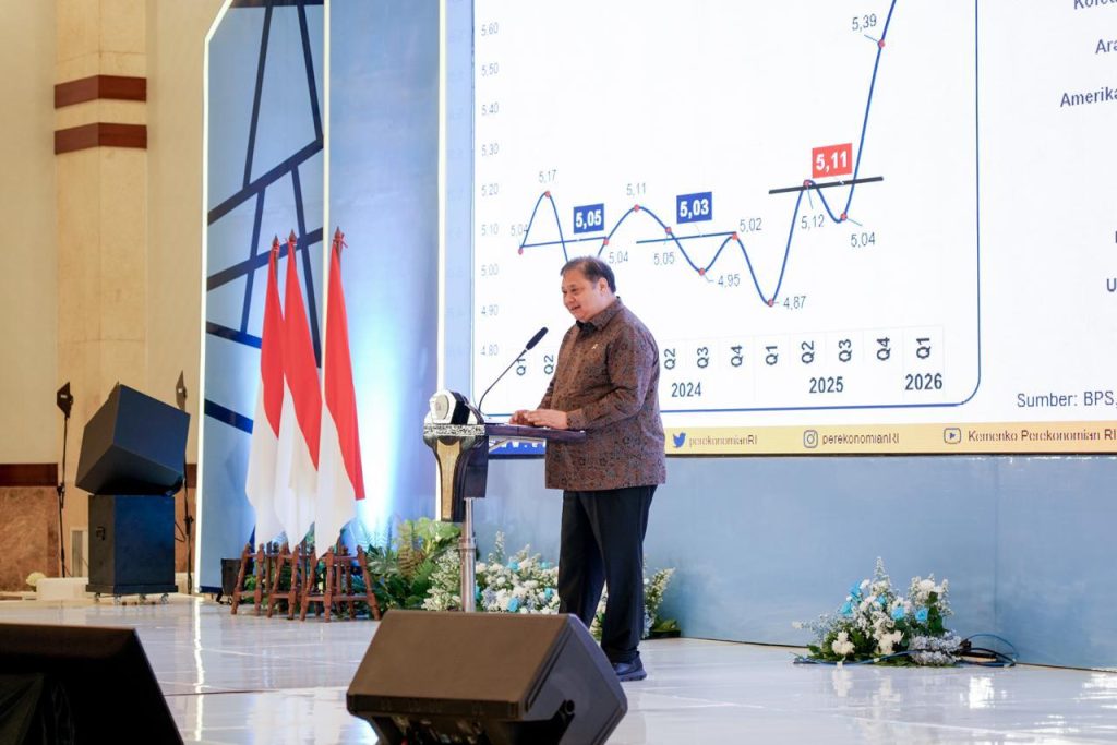 Menteri Koordinator Bidang Perekonomian, Airlangga Hartarto, dalam Konferensi Nasional Pengembangan Ekonomi Daerah dengan tema "Akselerasi Pertumbuhan Ekonomi Daerah melalui Sinergi Kebijakan Lintas Sektor" di Jakarta, Senin (25/5/2026). (Foto: Kemenko Perekonomian/ekon.go.id)