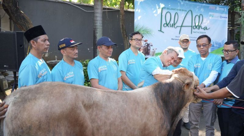Inspektorat Jenderal Kementerian Agama (Itjen Kemenag) bekerja sama dengan Badan Amil Zakat Nasional (Baznas) menggelar penyembelihan hewan kurban Hari Raya Iduladha 1447 Hijriah yang dipusatkan di halaman Kantor Itjen Kemenag, Jakarta, Kamis (28/5/2026). (Foto: Kemenag RI)