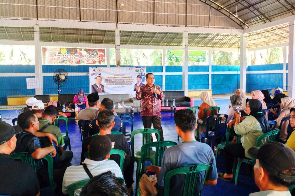 Balai Besar Pengawas Obat dan Makanan (BBPOM) di Pekanbaru bersama Anggota Komisi IX DPR RI, Ir. H. Sahidin, turun langsung mengedukasi masyarakat pedesaan terkait strategi penanganan kasus stunting di Kabupaten Kampar, Sabtu (30/5/2026). (Foto: Humas BBPOM di Pekanbaru)