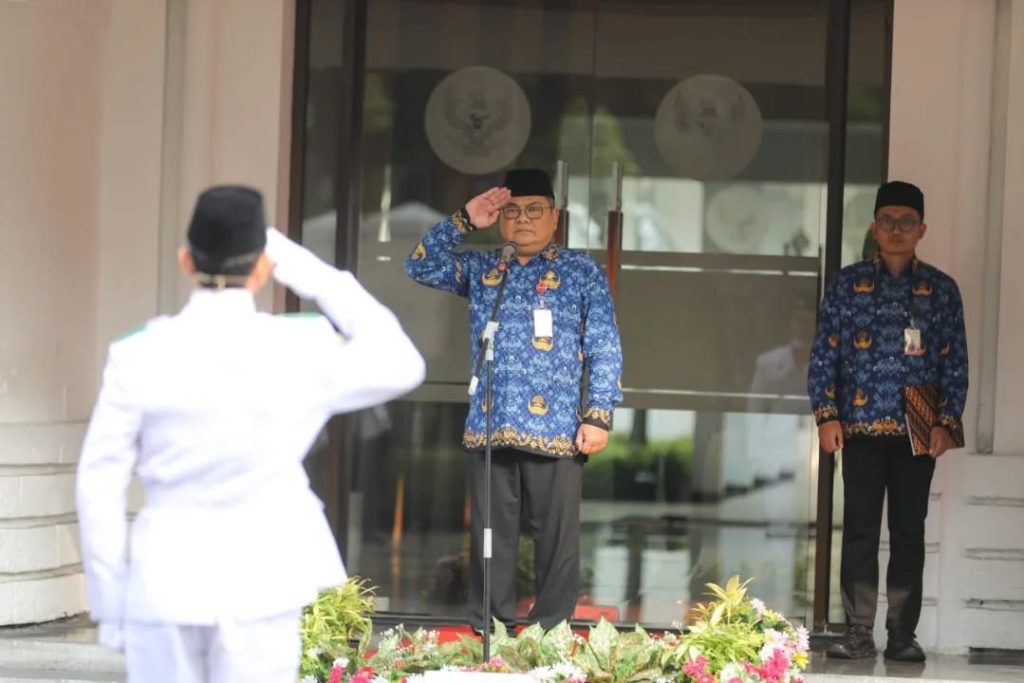 Kementerian Koordinator Bidang Pembangunan Manusia dan Kebudayaan (Kemenko PMK) menggelar Upacara Peringatan Hari Lahir Pancasila Tahun 2026 di Halaman Utama Kantor Kemenko PMK, Jakarta, Senin (1/6/2026). (Foto: Kemenko PMK RI)