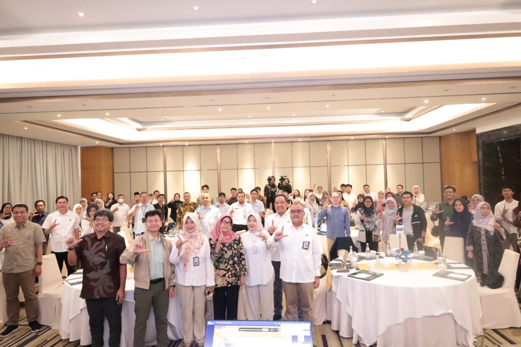 ementerian Lingkungan Hidup/Badan Pengendalian Lingkungan Hidup (KLH/BPLH) terus mempertegas komitmennya di panggung global melalui penuntasan penyusunan Fourth National Communication (NC4) atau Komunikasi Nasional Keempat Indonesia sebagai bukti nyata konsistensi pengawalan isu iklim, Selasa (2/6/2026). (Foto: Kemenlh RI)