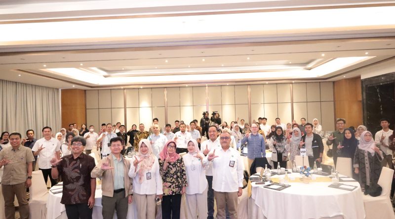 ementerian Lingkungan Hidup/Badan Pengendalian Lingkungan Hidup (KLH/BPLH) terus mempertegas komitmennya di panggung global melalui penuntasan penyusunan Fourth National Communication (NC4) atau Komunikasi Nasional Keempat Indonesia sebagai bukti nyata konsistensi pengawalan isu iklim, Selasa (2/6/2026). (Foto: Kemenlh RI)