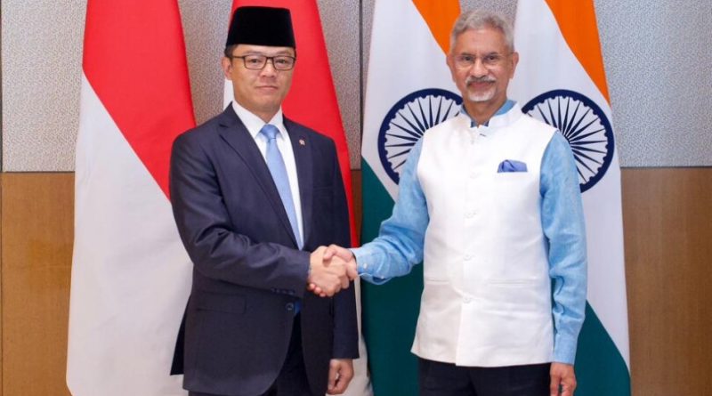 Menteri Luar Negeri RI Sugiono bersama Menteri Luar Negeri India, Dr. Subrahmanyam Jaishankar dalam Pertemuan Komisi Bersama (Joint Commission Meeting/JCM) ke-8 yang digelar di New Delhi, India, Minggu (7/6/2026). (Foto: Kemlu RI)