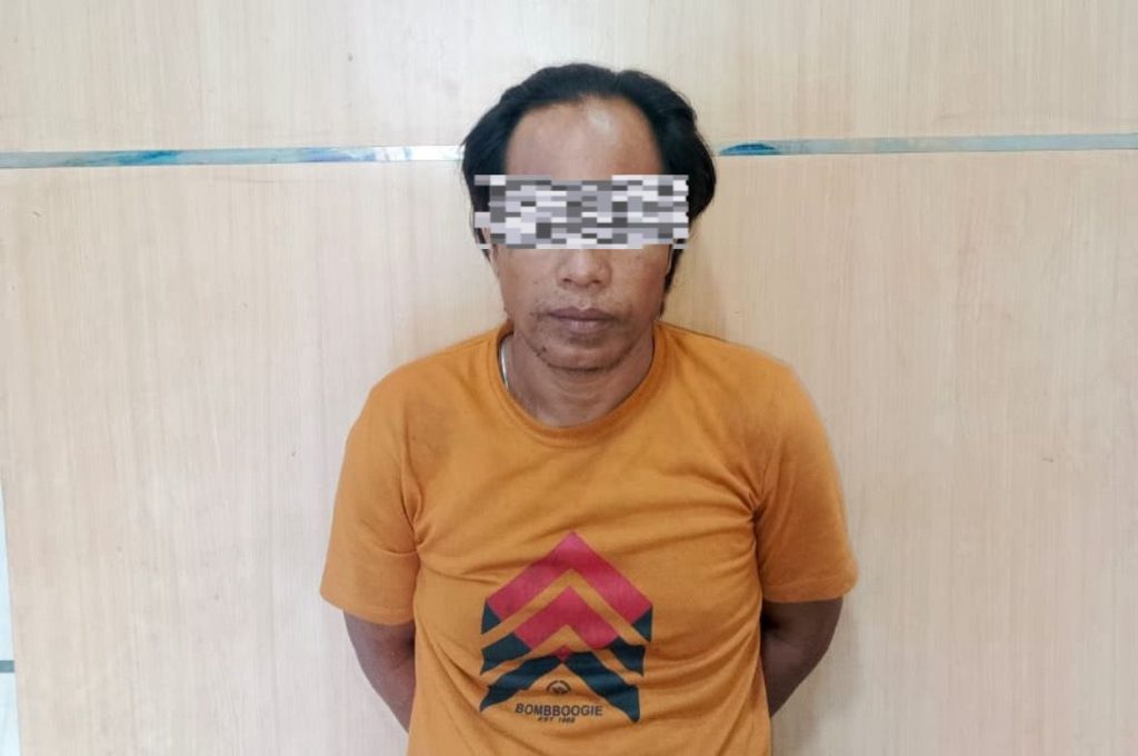 Pelaku curanmor NSR (48) di belakang Gereja GKE Sinta Asi, Jalan Ais Nasution, Kelurahan Melayu. (Foto: IST/ Carli Silitonga)