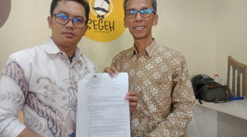 Tim kuasa hukum Amnasmen, Armadepa dan Guntur, bergerak taktis mendesak pihak kepolisian untuk mempercepat penanganan perkara dugaan penipuan cek kosong. (Foto: IST/Novrianto)