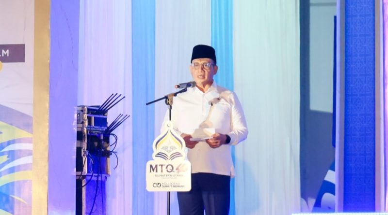 Wamenag Romo Syafii saat menghadiri pembukaan MTQ ke-40 Provinsi Sumatera Utara di Kabupaten Deli Serdang, Senin (15/6/2026). (Foto: Kemenag RI)