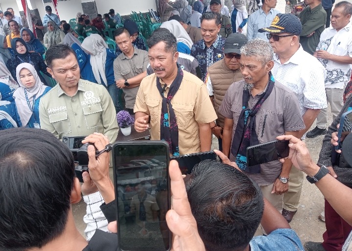 Bupati Kerinci, Monadi, melayangkan apresiasi tinggi kepada jajaran kementerian terkait yang telah menggelontorkan dana stimulus ke daerah. (Foto: Kominfo Kerinci)