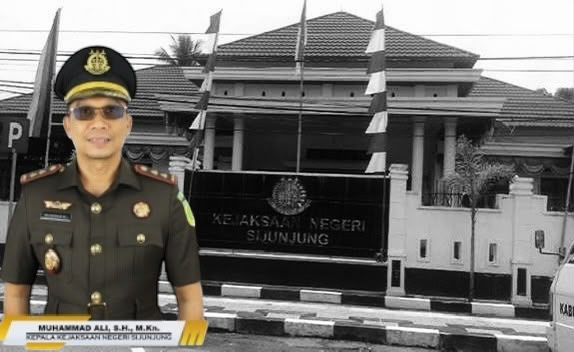 Kepala Kejaksaan Negeri Sijunjung, Muhammad Ali, S.H., M.Kn. (Foto: Chris Gangga Lala Pari)