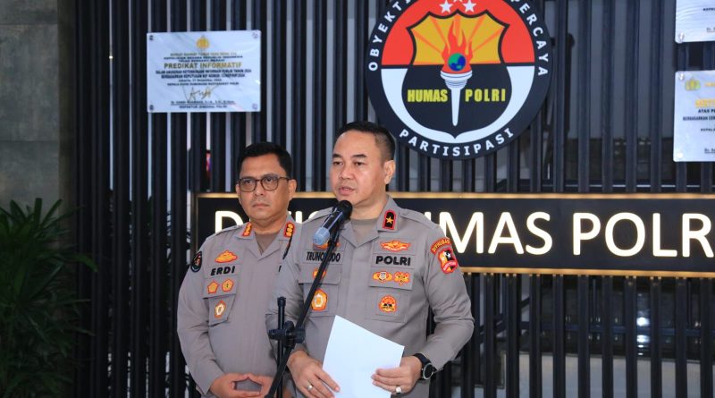 Kepala Biro Penerangan Masyarakat (Karo Penmas) Divhumas Polri, Brigjen Pol. Trunoyudo Wisnu Andiko, menegaskan bahwa mutasi ini merupakan hal lumrah demi pembinaan karier personel. (Foto: Humas Polri)