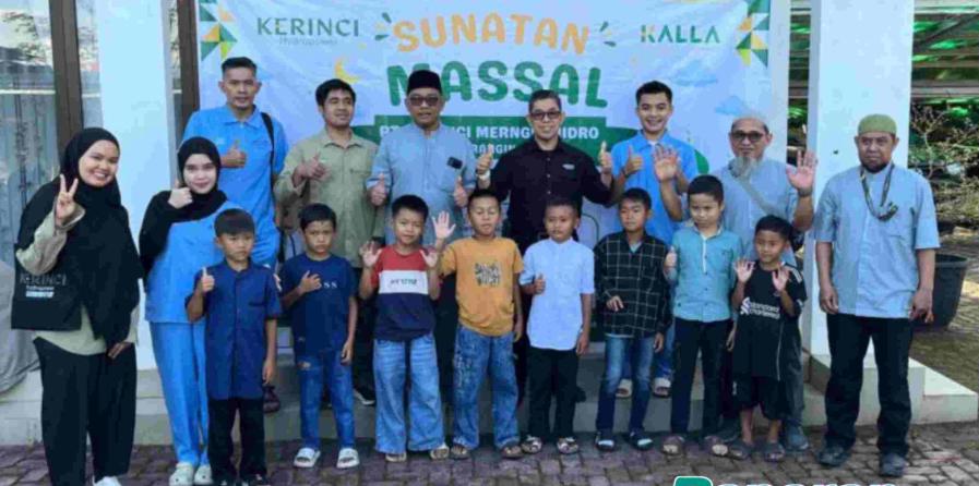 PT Kerinci Merangin Hidro (KMH) merealisasikan komitmen kemanusiaan tersebut dengan menyelenggarakan agenda khitan massal gratis bagi anak-anak di Kabupaten Kerinci. (Foto: IST/Dewi Yulianti)