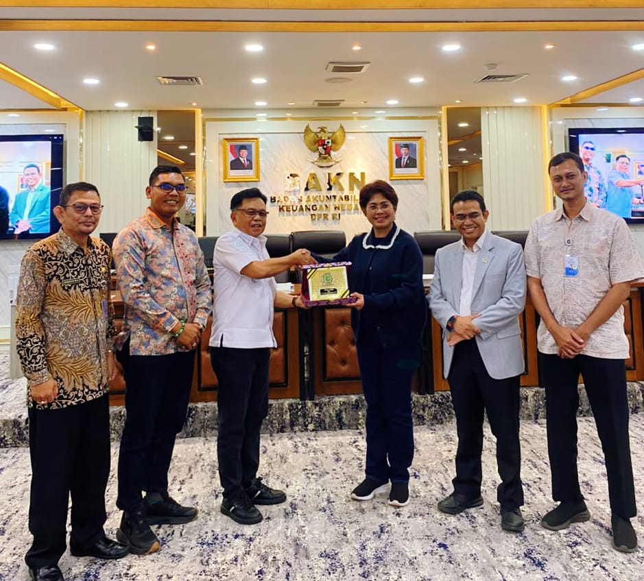 Bupati Kepulauan Meranti, AKBP (Purn) H. Asmar, meminta DPR RI memasukkan kebijakan afirmatif bagi daerah kepulauan dalam Rancangan Undang-Undang (RUU) Daerah Kepulauan, Senin (6/7/2026). (Foto: Humas Bupati Kepulauan Meranti)