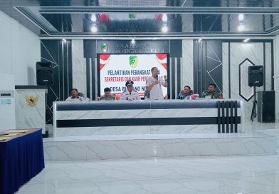 Anggota DPRD Barito Utara Daerah Pemilihan (Dapil) IV, Ardianto, menghadiri upacara pelantikan Sekretaris Desa (Sekdes) dan Kepala Urusan (Kaur) Perencanaan Desa Bintang Ninggi II, Kamis (9/7/2026). (Foto: IST/Carli Silitonga)