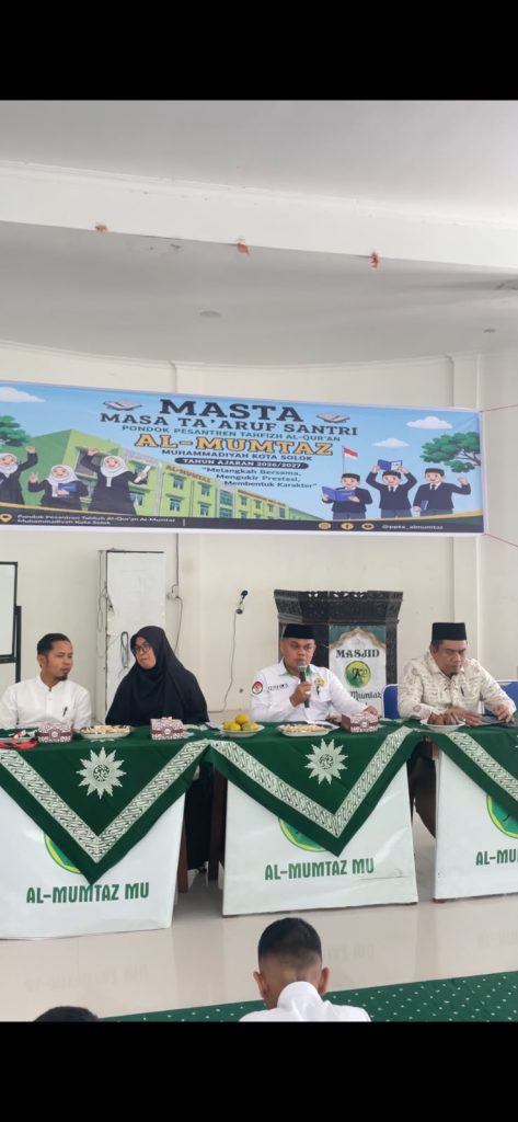 Kepala Seksi Pendidikan Diniyah dan Pondok Pesantren (Kasi PD Pontren) Kemenag Solok, Fauzi, S.Sos.I., M.H., menegaskan sanksi berat menanti oknum yang melanggar aturan. (Foto: IST/Fitria Sartika)