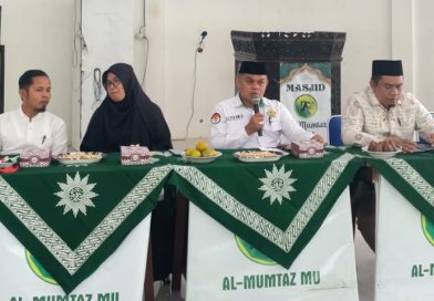Kepala Seksi Pendidikan Diniyah dan Pondok Pesantren (Kasi PD Pontren) Kemenag Solok, Fauzi, S.Sos.I., M.H., menegaskan sanksi berat menanti oknum yang melanggar aturan. (Foto: IST/Fitria Sartika)