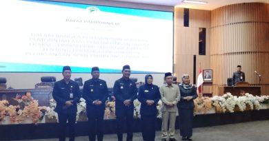 Dewan Perwakilan Rakyat Daerah (DPRD) Kabupaten Barito Utara menggelar Rapat Paripurna II membahas jawaban pertanggungjawaban pemerintah daerah atas pelaksanaan APBD Tahun Anggaran 2025 di ruang rapat utama DPRD, Senin (20/7/2026). (Foto: IST/Carli Silitonga)