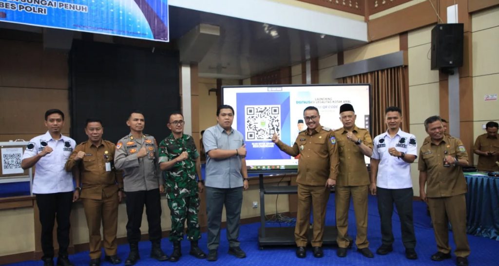 Ketua DPRD Kota Sungai Penuh, Hutri Randa, S.Sos., M.M., menghadiri peluncuran digitalisasi legalitas kotak amal di Aula Kantor Walikota, Selasa (26/5/2026). (Foto: DPRD Sungai Penuh)
