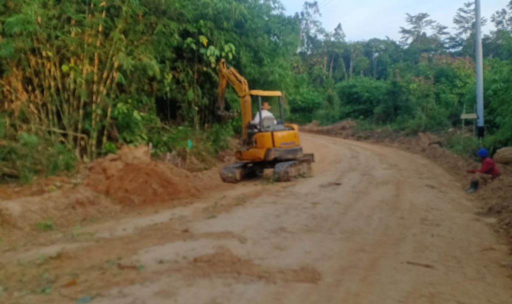 Pembangunan jalan tembus sepanjang 6,5 Km yang menghubungkan Desa Muara Wakat menuju jalan kecamatan, See Liju, hingga Desa Liju Tamrim resmi tuntas pada 20 Juli 2026. (IST/Carli Silitonga)