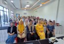 Anggota Komisi IV DPRD Provinsi Sumatera Barat, Sitti Izzati Aziz, menggelar sosialisasi Peraturan Daerah (Perda) Sumbar Nomor 4 Tahun 2023 tentang Penanggulangan Bencana di Nagari Ketaping, Kecamatan Batang Anai, Kabupaten Padang Pariaman, Minggu pagi (9/8/2026). (Foto: IST/Novrianto)