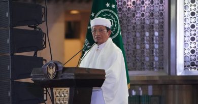 Menteri Agama (Menag) Nasaruddin Umar saat menghadiri Doa Keselamatan Bangsa, Zikir Kebangsaan, dan Haul Pendiri NKRI memperingati HUT ke-81 RI di Masjid Istiqlal, Jakarta, Minggu (9/8/2026). (Foto: Kemenag RI)