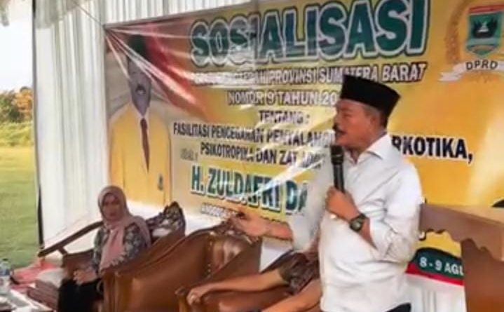Anggota DPRD Provinsi Sumatera Barat, Zuldafri Darma, mengajak masyarakat memperkuat benteng keluarga dan lingkungan dalam mencegah penyalahgunaan narkotika. (Foto: IST/Novrianto)