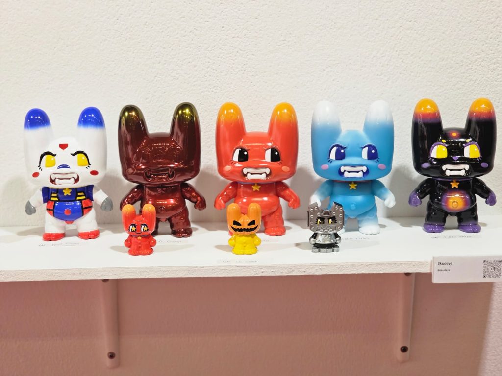 Produk mainan karya seni (art toys) dan kekayaan intelektual (intellectual property) karya anak bangsa sukses menarik perhatian besar di ajang URBAN BREAK & TOY CON SEOUL 2026 pada 30 Juli—2 Agustus 2026 di Coex, Seoul. (Foto: Kemendag RI)