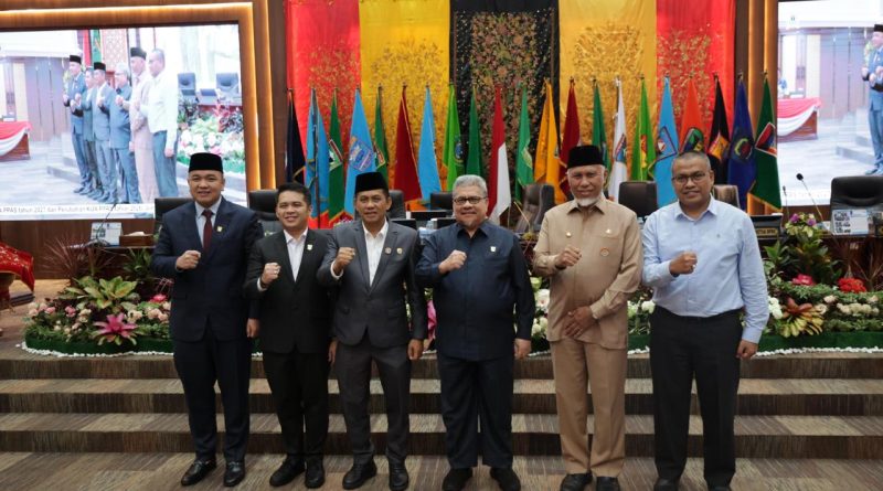 DPRD dan Pemerintah Provinsi Sumatera Barat (Sumbar) menyepakati Kebijakan Umum Anggaran dan Prioritas Plafon Anggaran Sementara (KUA-PPAS) Tahun 2027 sebesar Rp5,976 triliun. (Foto: IST/Novrianto)