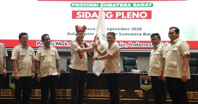 Wakil Ketua DPRD Provinsi Sumatera Barat, Evi Yandri Rajo Budiman, resmi dikukuhkan sebagai Ketua DPD Himpunan Kerukunan Tani Indonesia (HKTI) Sumbar periode 2026–2031. (Foto: IST/Novrianto)