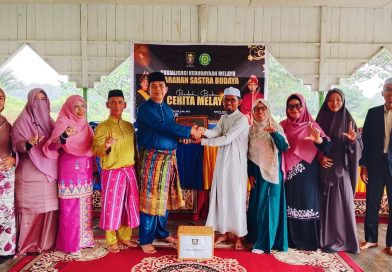 Lembaga Adat Melayu Riau (LAMR) Kabupaten Kepulauan Meranti kembali menggelar kegiatan Sosialisasi Kebudayaan Melayu, Syarahan Sastra Budaya, dan Bedah Buku Cerita Melayu di Pondok Pesantren Darul Fikri Selatpanjang, Rabu (9/9/2026). (Foto: Humas LAMR Kepulauan Meranti)