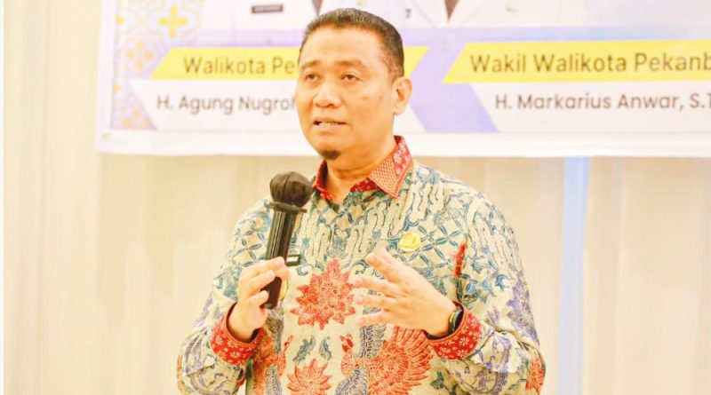 Wakil Wali Kota Pekanbaru, Markarius Anwar. (Foto: Kominfo Kota Pekanbaru)