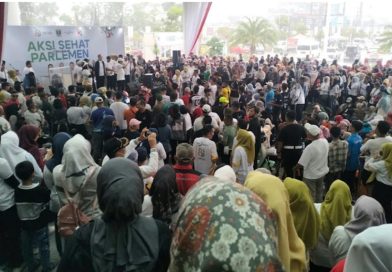 Lautan manusia memadati kawasan Kantor DPRD Provinsi Sumatera Barat untuk mengikuti kegiatan Jalan Sehat Bersama Parlemen, Rabu (30/9/2026) pagi. (Foto: IST/Novrianto)