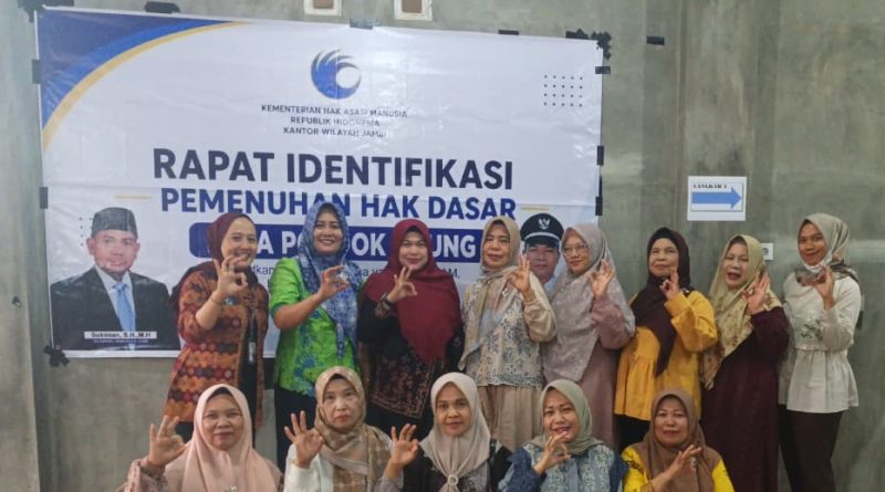 Kantor Wilayah Kementerian HAM Provinsi Jambi menggelar Rapat Identifikasi Sosial Pemenuhan Hak Dasar bagi Kaum Perempuan di Ruang PKK Desa Pondok Agung, Kamis (8/10/2026). (Foto: ISt/Dewi Yulianti)