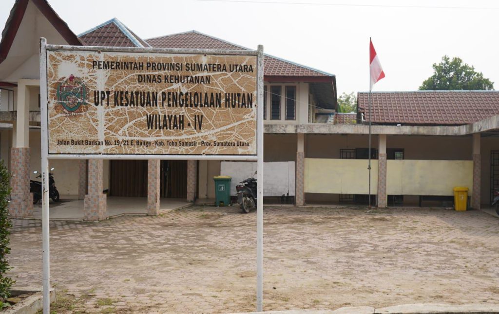 Kantor UPT Kesatuan Pengelolaan Hutan (KPH) Wilayah IV Balige. (Foto: IST/Dochmerson Simarmata)
