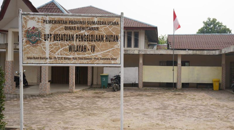 Kantor UPT Kesatuan Pengelolaan Hutan (KPH) Wilayah IV Balige. (Foto: IST/Dochmerson Simarmata)