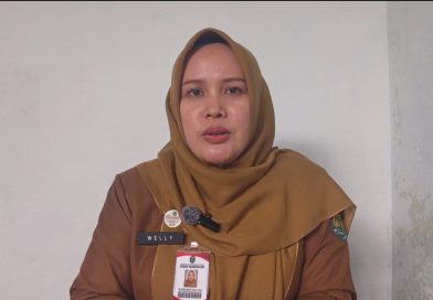 Kepala Bidang Pencegahan dan Pengendalian Penyakit (Kabid P2P) Dinas Kesehatan Kota Sungai Penuh, Ns. Welly Agrini, S.Kep. (Foto: IST/Dewi Yulianti)